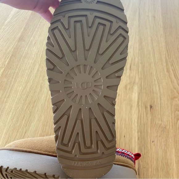 Platform Mocassins - Picture 4 of 5